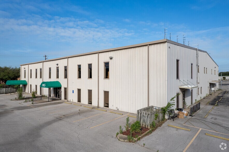 Primary Photo Of 4300 S Congress Ave, Austin Office For Sale