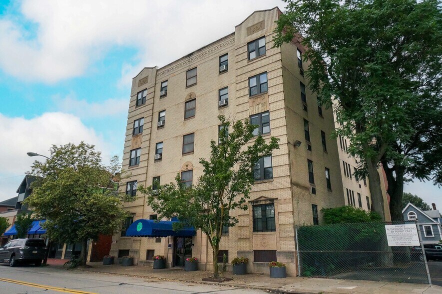 More Photos Of 226 Shady Ave, Pittsburgh Multifamily For Sale