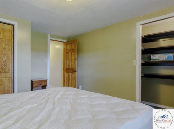 More Photos Of 507 State Y hwy, Warrensburg Multifamily For Sale