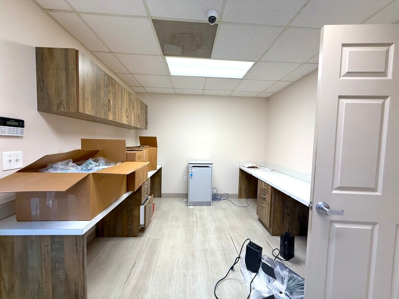 More Photos Of 833 E Oak St, Kissimmee Medical For Lease