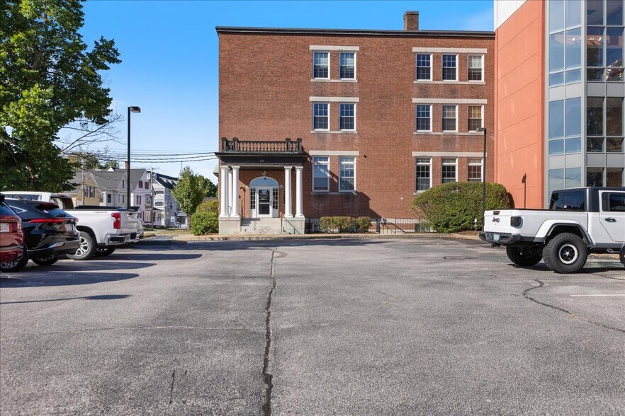 More Photos Of 46 S Main St, Concord Office For Sale
