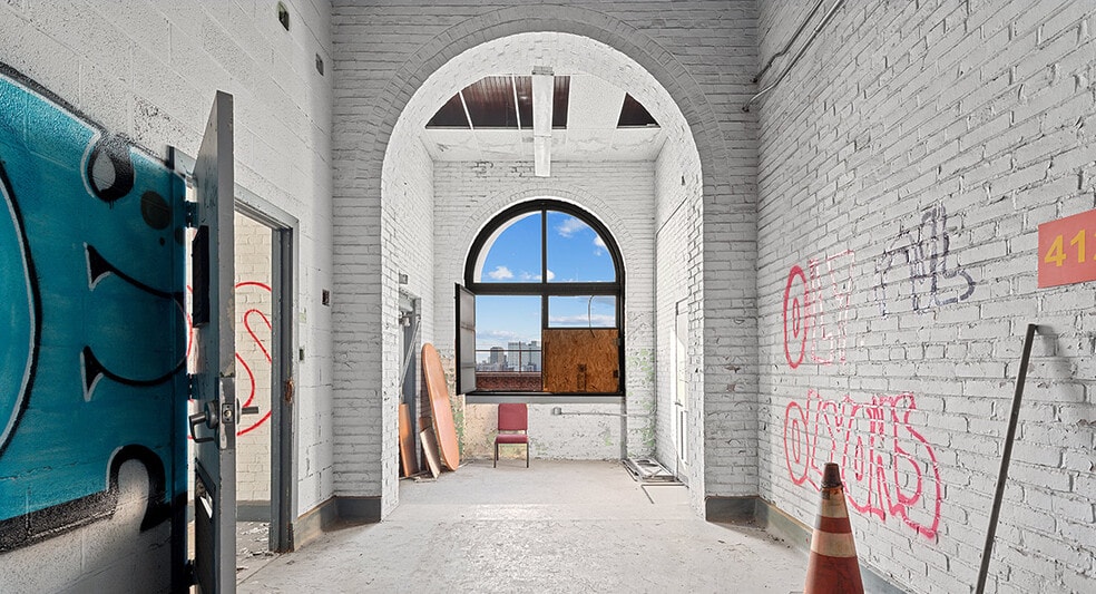 More Photos Of 200 N Central Ave, Baltimore Schools For Sale