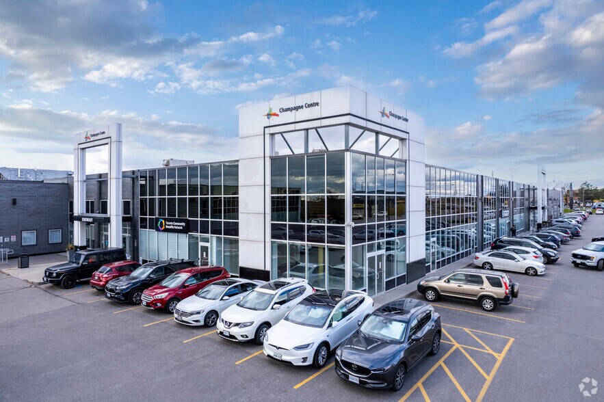 More Photos Of 2 Champagne Dr, Toronto Medical For Lease