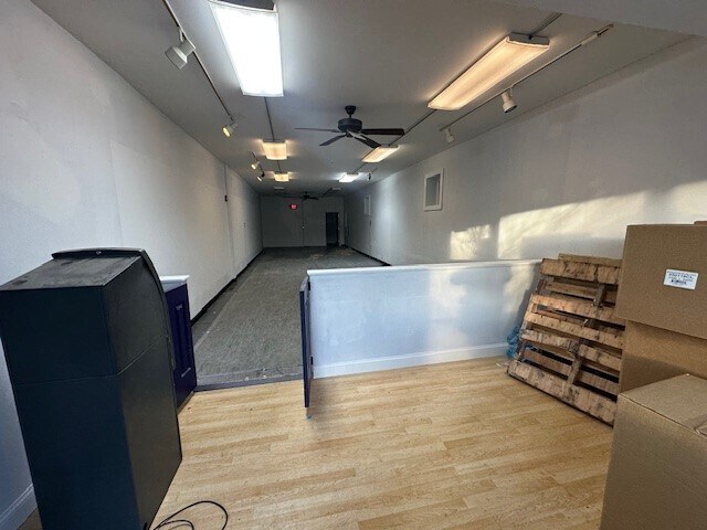 More Photos Of 1611-1613 Union St, Schenectady Storefront Retail Residential For Lease