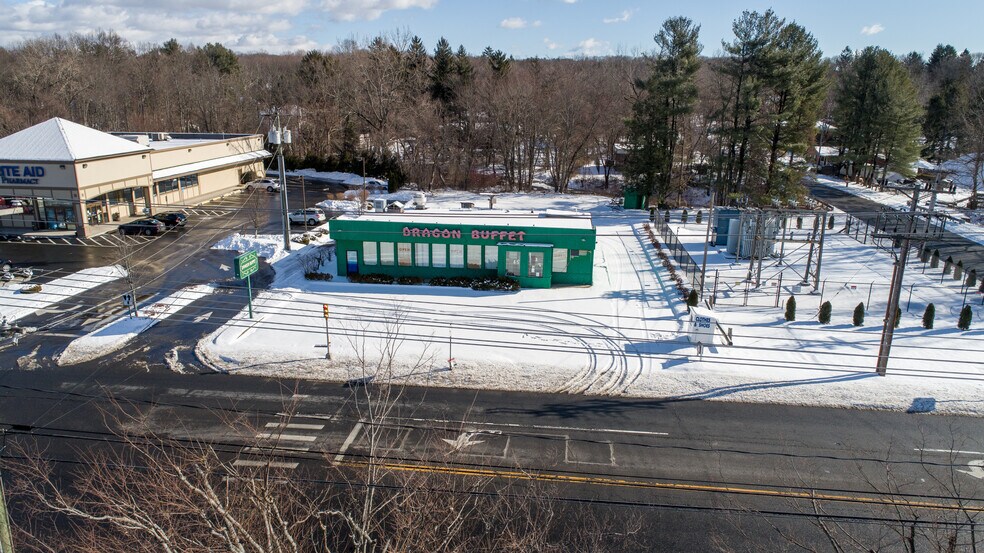 More Photos Of 944 S Main St, Cheshire Restaurant For Sale