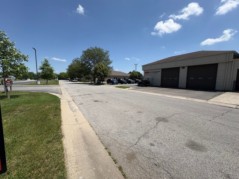 More Photos Of 2306 IFCU way, Lafayette Auto Dealership For Sale