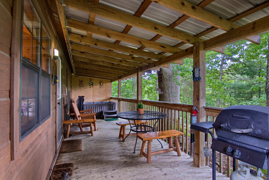 More Photos Of 5830 NC 209 Hwy, Hot Springs Specialty For Sale