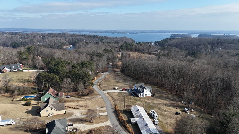 More Photos Of 7990 Bethel Rd, Gainesville Multifamily For Sale