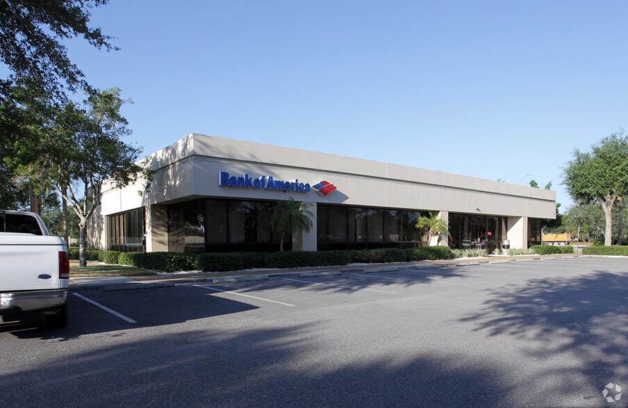 More Photos Of 1168-1258 Jacaranda Blvd, Venice Unknown For Lease