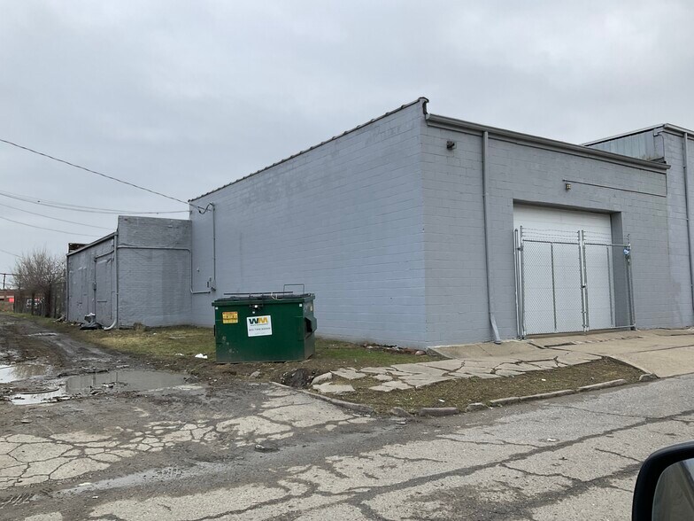 More Photos Of 3774 Joy Rd, Detroit Warehouse For Sale