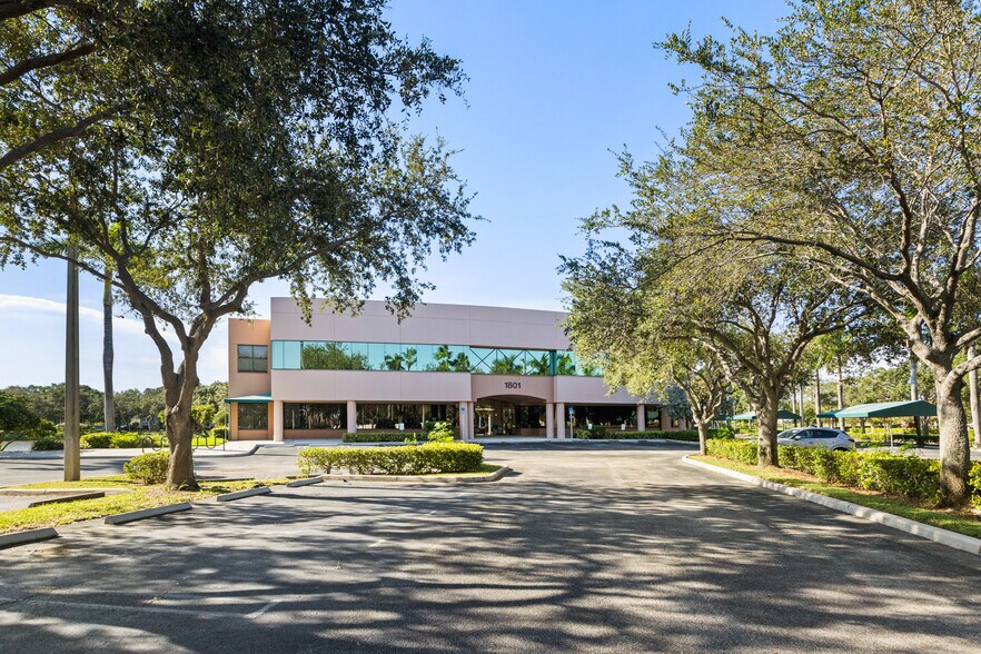Primary Photo Of 1801 Centrepark Dr E, West Palm Beach Office For Sale