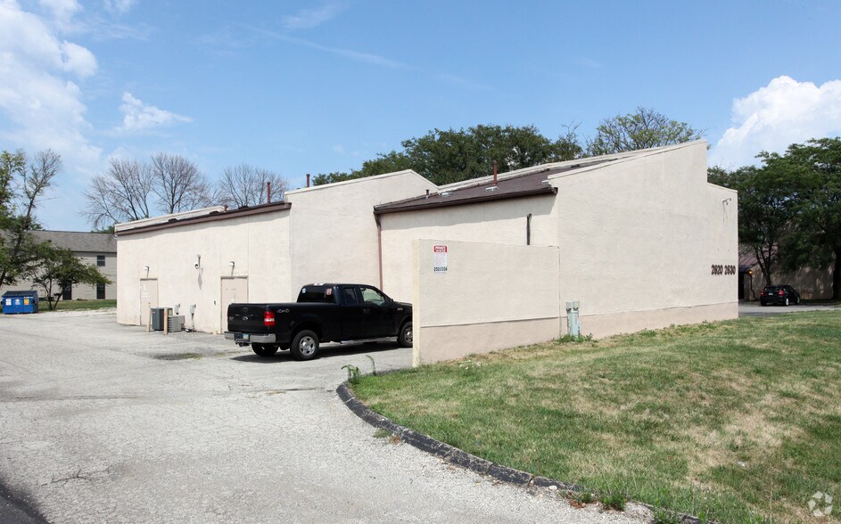 More Photos Of 2620-2630 Billingsley Rd, Columbus Light Distribution For Lease