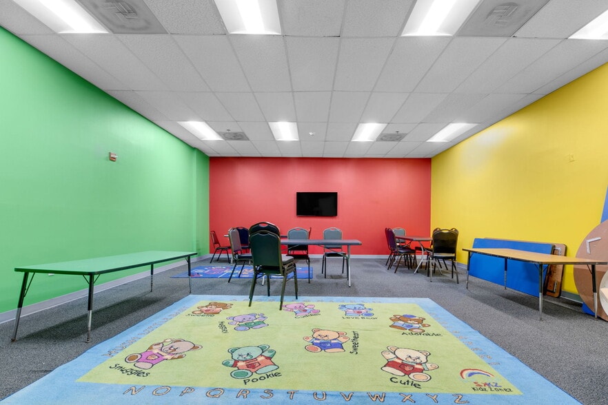 More Photos Of 3100 Branch Ave, Temple Hills Unknown For Lease