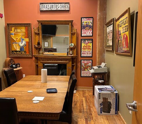 More Photos Of 413 N 2nd St, Milwaukee Apartments For Sale