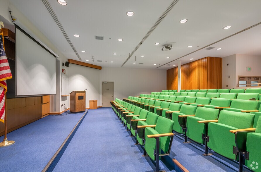 More Photos Of 200 Innovative Way, Nashua Office For Lease