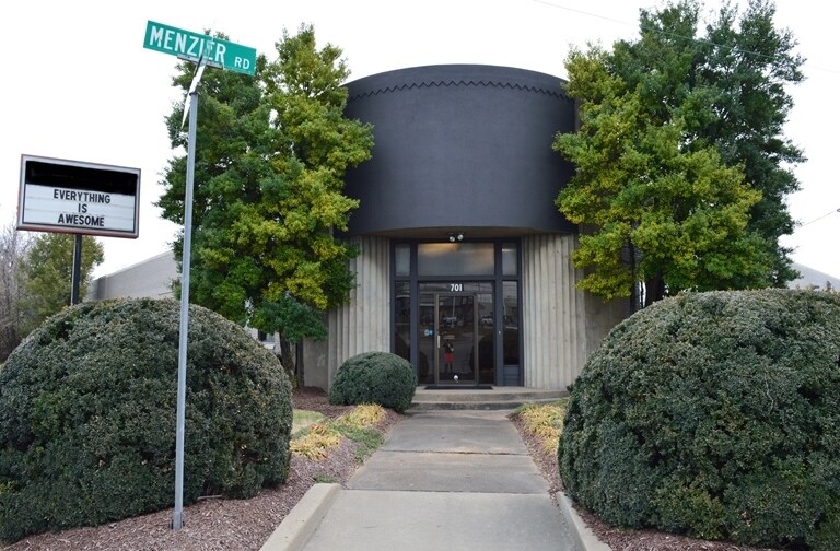 More Photos Of 701 Murfreesboro Rd, Nashville Warehouse For Lease