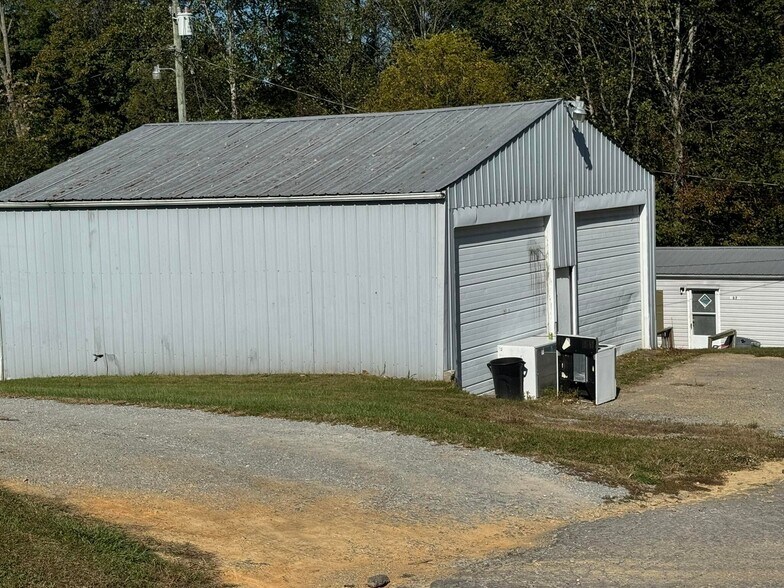 More Photos Of 112 Tutt St, Columbia Manufactured Housing Mobile Home Park For Sale