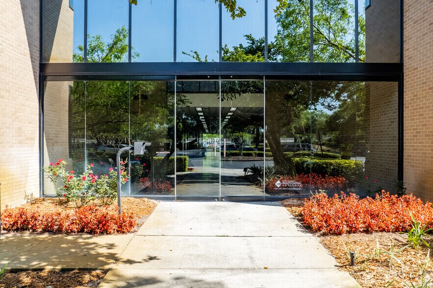 More Photos Of 500 Winderley Pl, Maitland Office For Lease