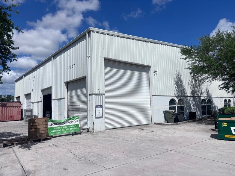 More Photos Of 6102 24th St E, Bradenton Warehouse For Lease