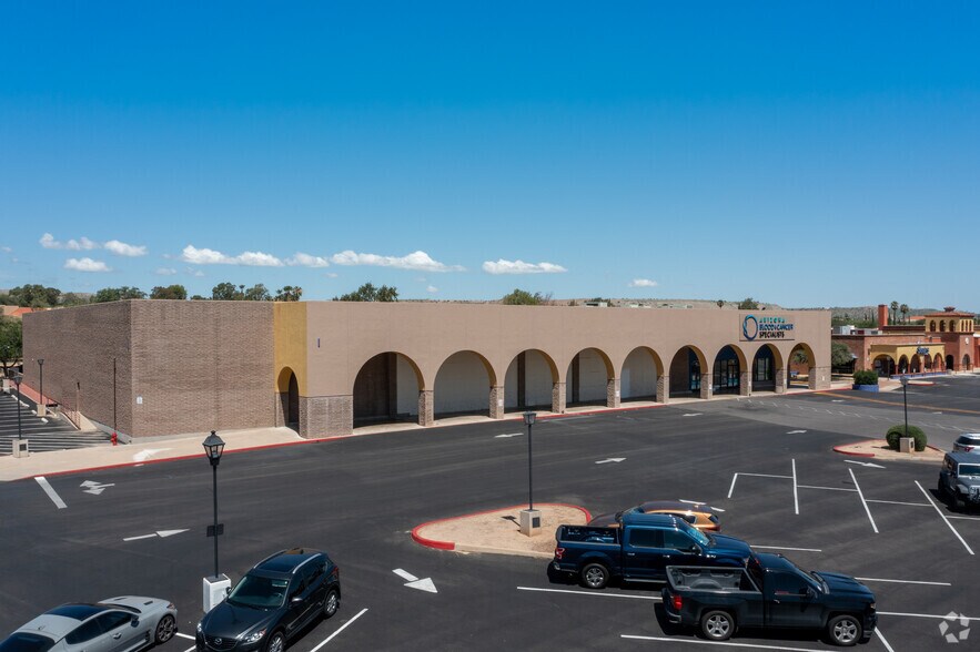 More Photos Of 101-126 S La Canada Dr, Green Valley Unknown For Lease