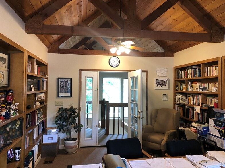 More Photos Of 1608 F St, Modesto Loft Creative Space For Sale
