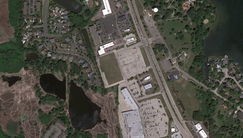 Primary Photo Of 225 S Rand Rd, Lake Zurich Land For Lease