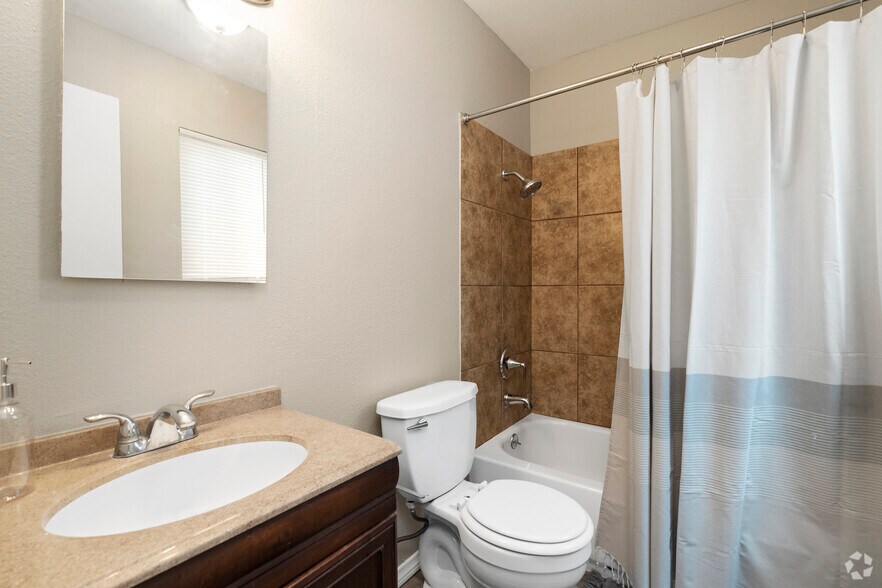 More Photos Of 82451 John Nobles Ave, Indio Apartments For Sale