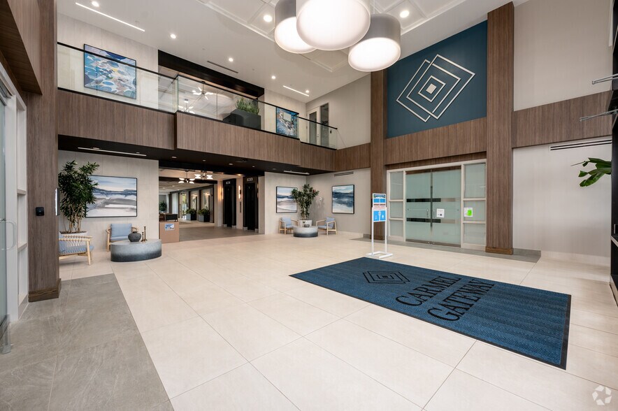 More Photos Of 450 E 96th St, Indianapolis Coworking Space