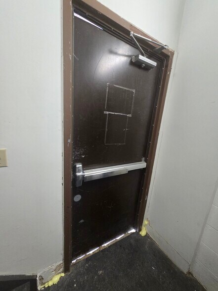 More Photos Of 5201 44 St, Bonnyville Industrial For Sale