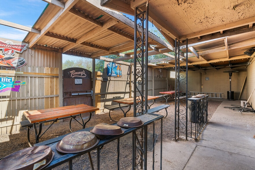 More Photos Of 2747 N Stone Ave, Tucson Restaurant For Sale