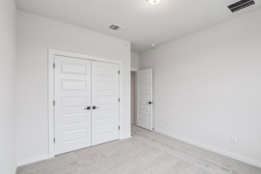 More Photos Of 2600 Gattis School Rd, Round Rock Multifamily For Sale