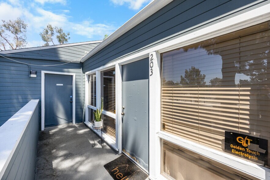 More Photos Of 630-640 S Glassell St, Orange Office For Sale