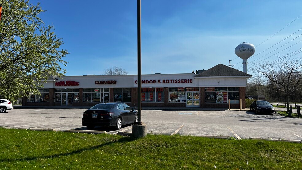 More Photos Of 1276-1280 N Route 83, Grayslake Unknown For Lease
