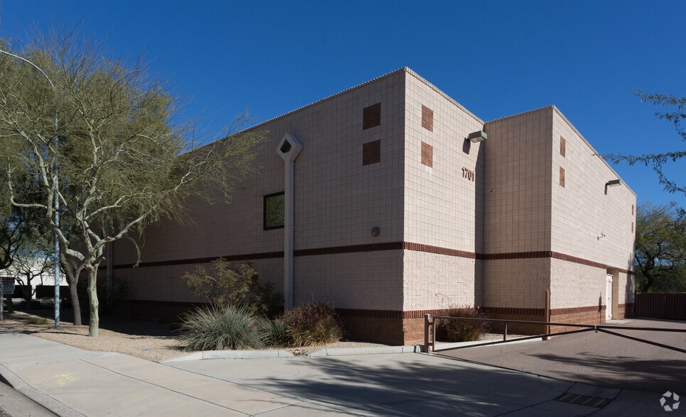 More Photos Of 1701 W Drake Dr, Tempe Warehouse For Sale