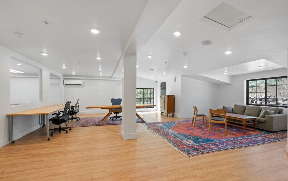 More Photos Of 1200 W Lori Ln, Kamas Flex For Sale