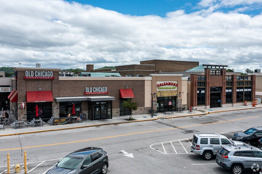 More Photos Of 271 Northgate Mall, Chattanooga Unknown For Lease