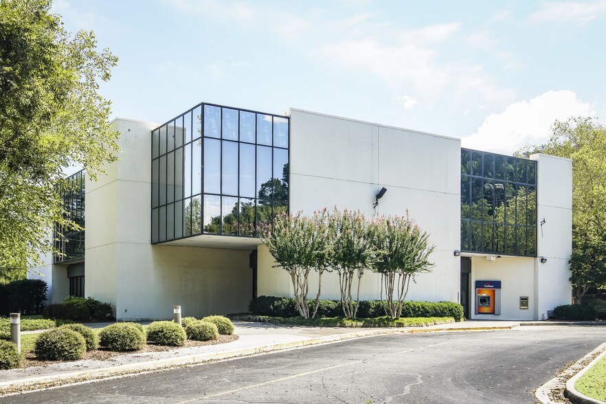 More Photos Of 500 E Elm St, Rockmart Office Residential For Lease