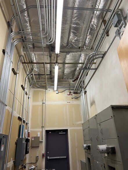 More Photos Of 537-539 E Weddell Dr, Sunnyvale Schools For Sale