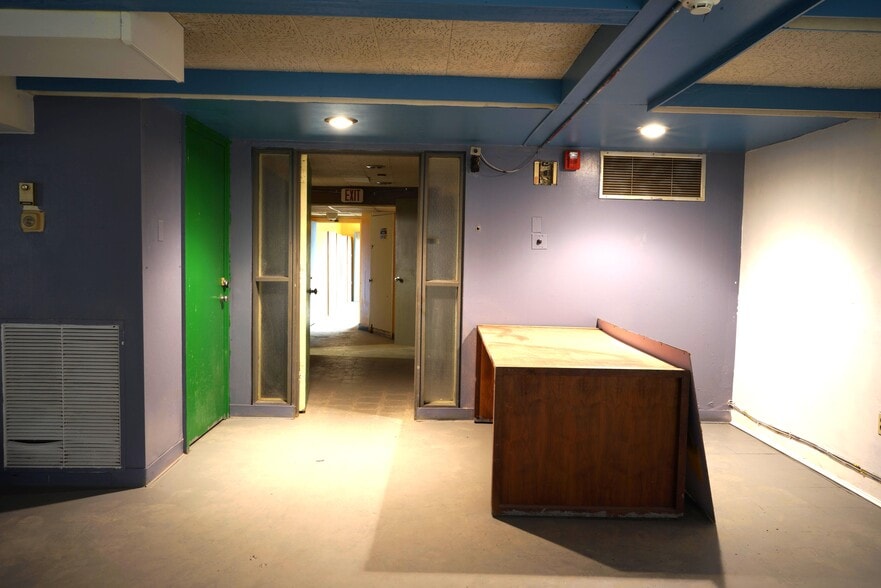 More Photos Of 2810-2812 N Broad St, Philadelphia Office Residential For Sale