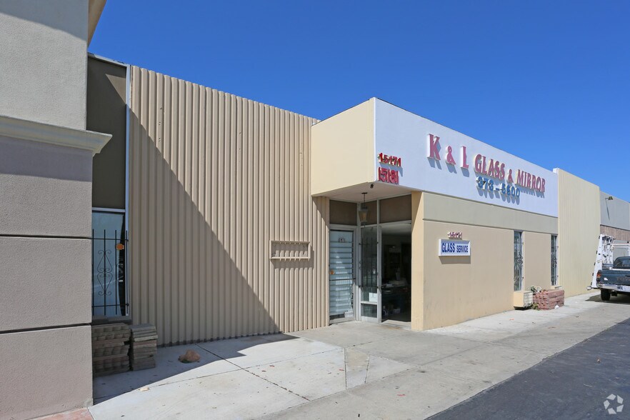 More Photos Of 15181-15181 Weststate St, Westminster Warehouse For Sale