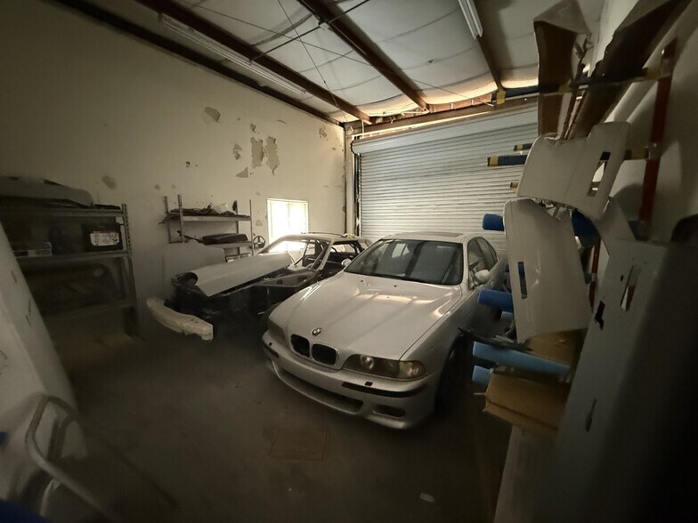 More Photos Of 5508 Benchmark Ln, Sanford Warehouse For Sale