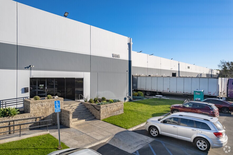 Primary Photo Of 15801-15811 E Valley Blvd, City Of Industry Warehouse For Lease