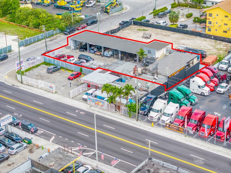 Primary Photo Of 2395 NW 36th St, Miami Service For Lease