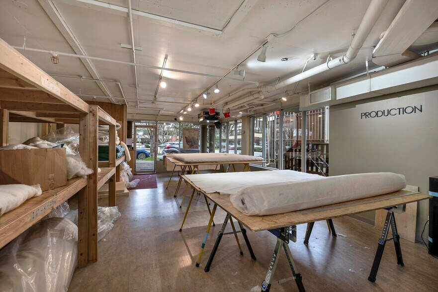 More Photos Of 41 Dravus St, Seattle Apartments For Lease