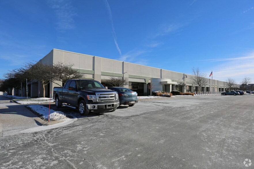 More Photos Of 701 Congressional Blvd, Carmel Industrial For Lease