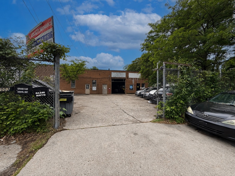 More Photos Of 3001 Earl Pl NE, Washington Warehouse For Sale