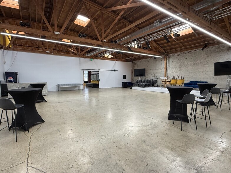 More Photos Of 2014-2022 E 7th St, Los Angeles Office For Lease
