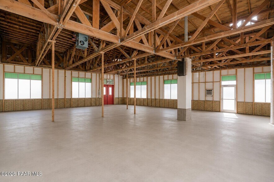 More Photos Of 620 E Gurley St, Prescott Restaurant For Sale