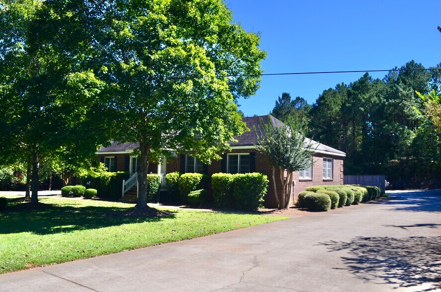 Primary Photo Of 1641 New High Shoals Rd, Watkinsville Coworking Space