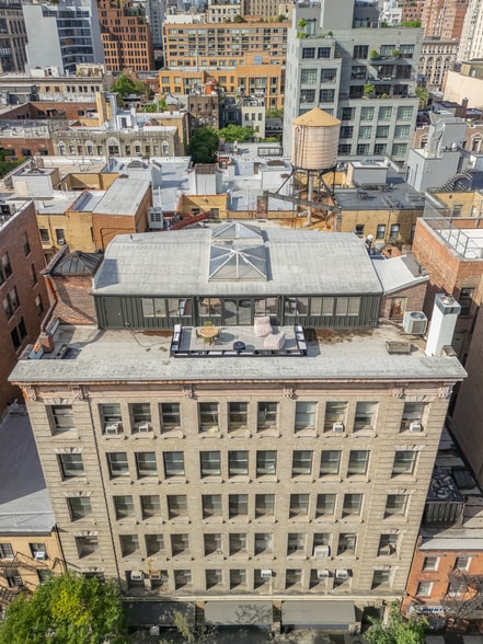 More Photos Of 114 W 17th St, New York Apartments For Sale